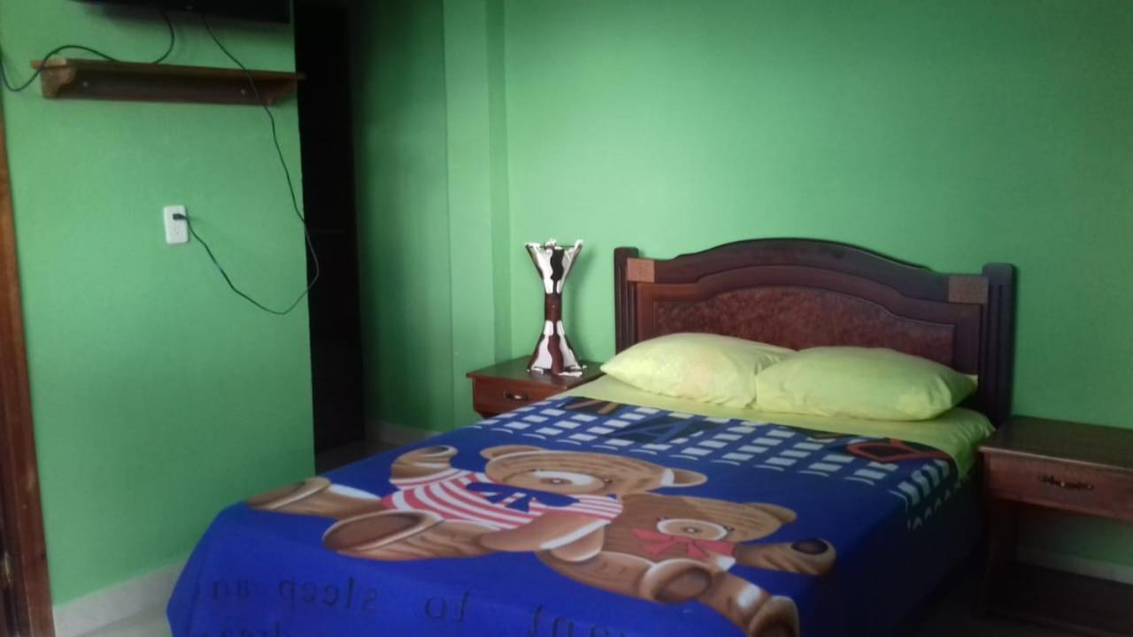 Hostal Tena Naui Экстерьер фото